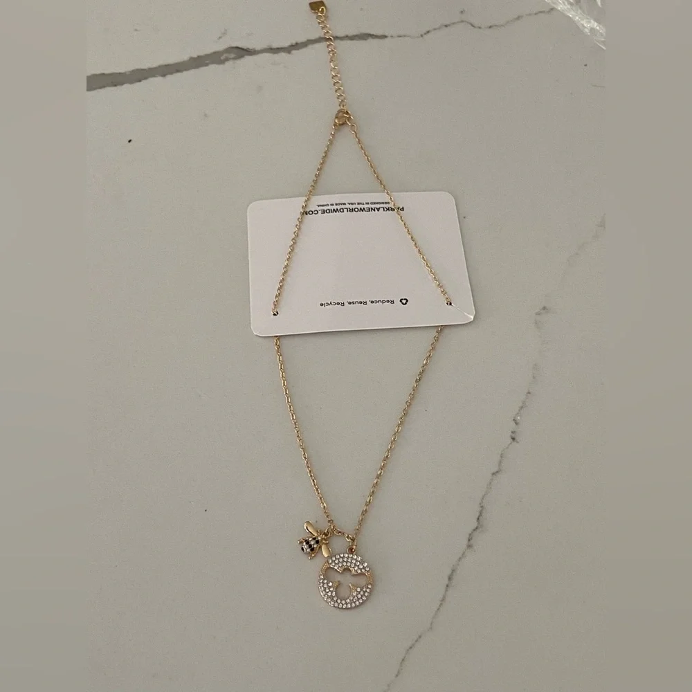 Bumble bee cut out necklace - Picture 2 of 3